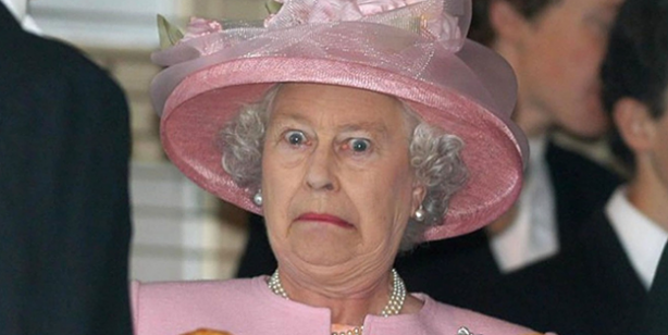 2'nci Elizabeth'in tabutuna saldırı!