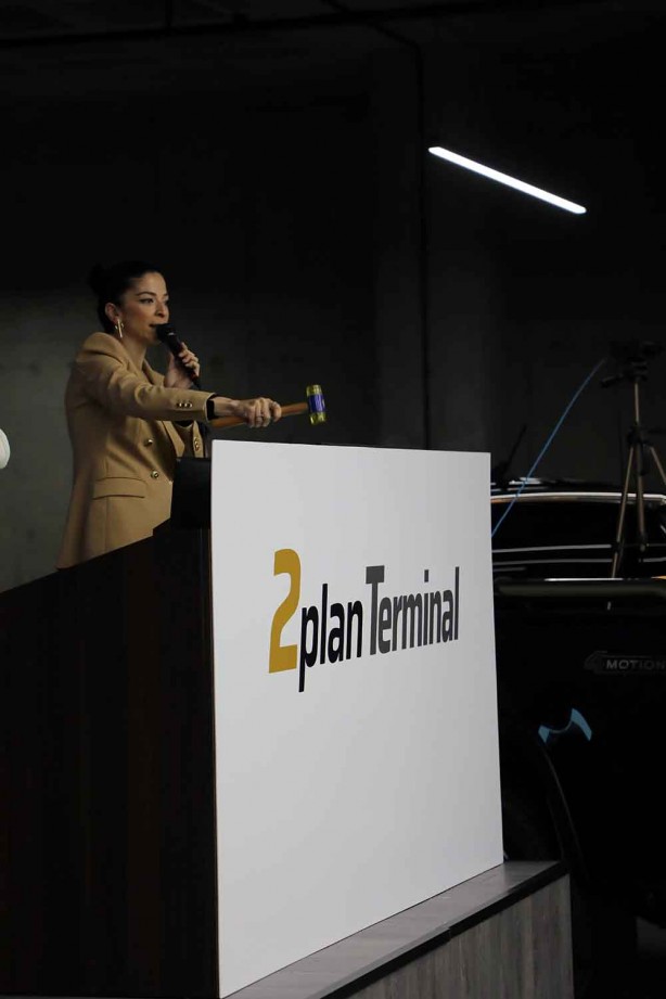 Foto - 2plan Terminal’den bir ilk! 21 milyonluk araç satışı gerçekleştirildi 