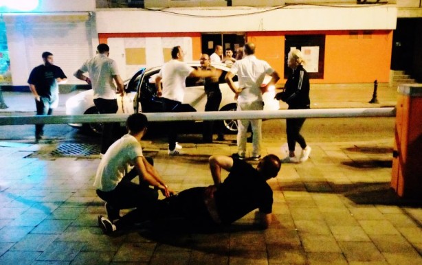 Foto - 2'si polis 10 yaralı! Ortalık savaş alanına döndü