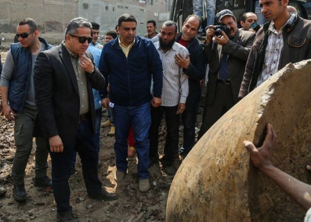 Foto - 3 bin 300 senelik heykeller bulundu