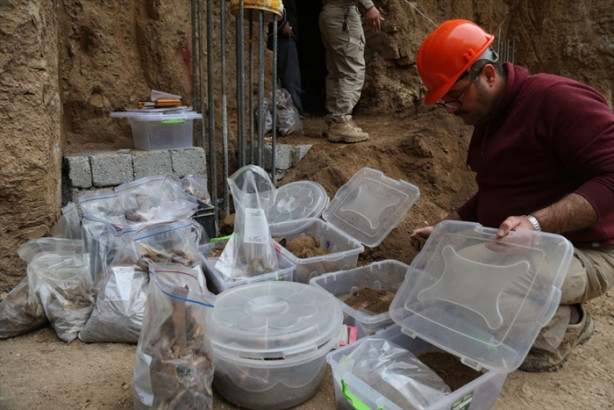 Foto - 3 bin 500 senelik 9 mezar bulundu!