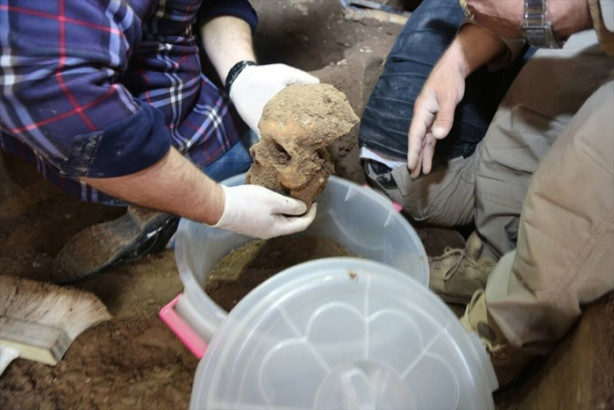 Foto - 3 bin 500 senelik 9 mezar bulundu!