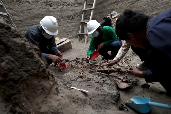 Foto - 3 bin 500 yıllık mezar bulundu