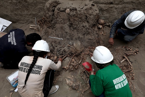 Foto - 3 bin 500 yıllık mezar bulundu