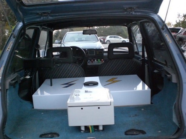 Foto - 3 bin liraya aldığı otomobile bakın ne yaptı!