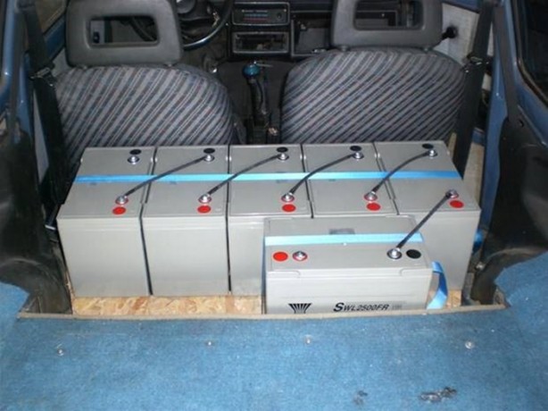 Foto - 3 bin liraya aldığı otomobile bakın ne yaptı!