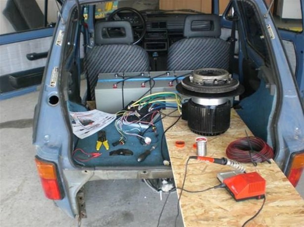 Foto - 3 bin liraya aldığı otomobile bakın ne yaptı!