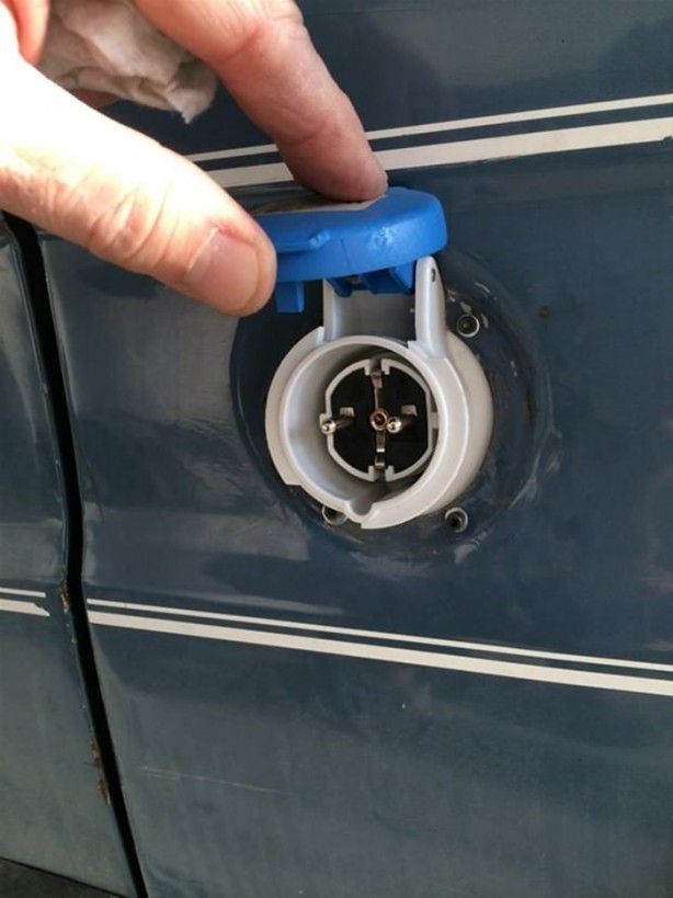 Foto - 3 bin liraya aldığı otomobile bakın ne yaptı!