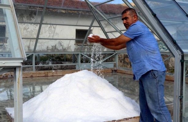 Foto - 3 bin yıldır su ekip tuz üretiyorlar