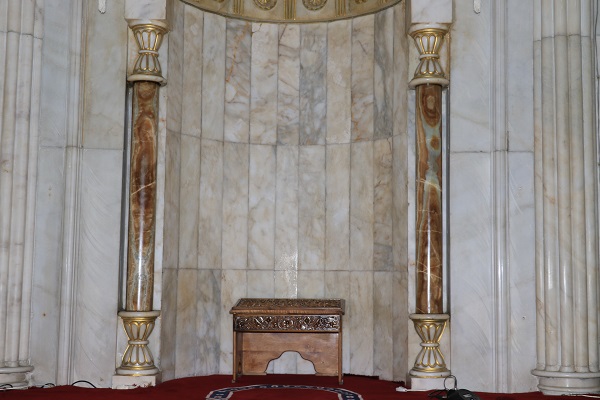 Foto - 3 büyük depreme rağmen çatlak bile yok! Bu caminin sırrı ne? 