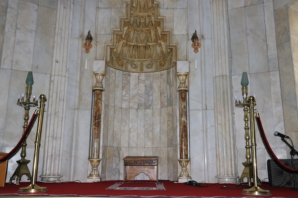 Foto - 3 büyük depreme rağmen çatlak bile yok! Bu caminin sırrı ne? 