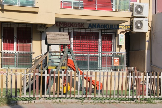 Foto - 3 çocuğa sahip çıkamadılar Anaokulunda skandal olay