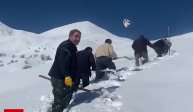 Foto - 3 gün boyunca sular kesilmişti! Bakın ne yaptılar?