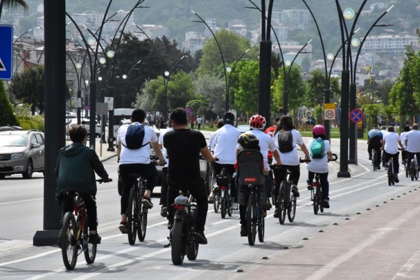 Foto - 3 ilde Çevre Dostu Bir Yaşam" için pedal çevrildi