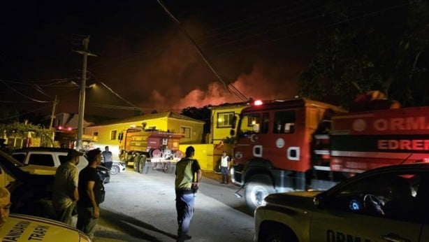 Foto - 3 ilde orman yangınları sürüyor! Ekipler müdahale ediyor