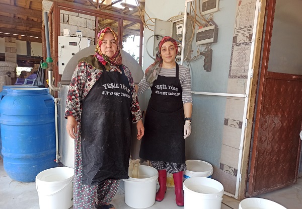 Foto - 3 kova yoğurtla başladı! Şimdi taleplere yetişemiyor