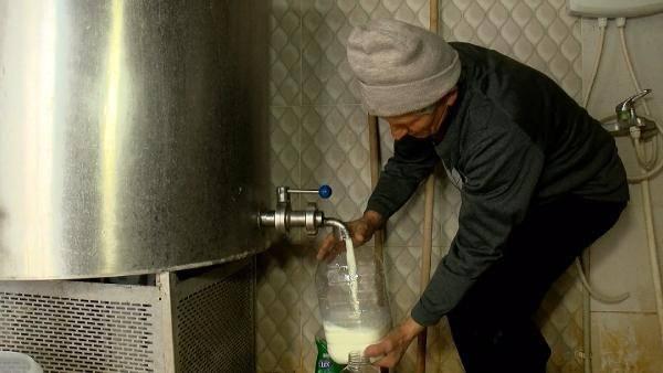 Foto - 3 liraya alıp 18 liraya satıyorlar! Üretici isyan etti