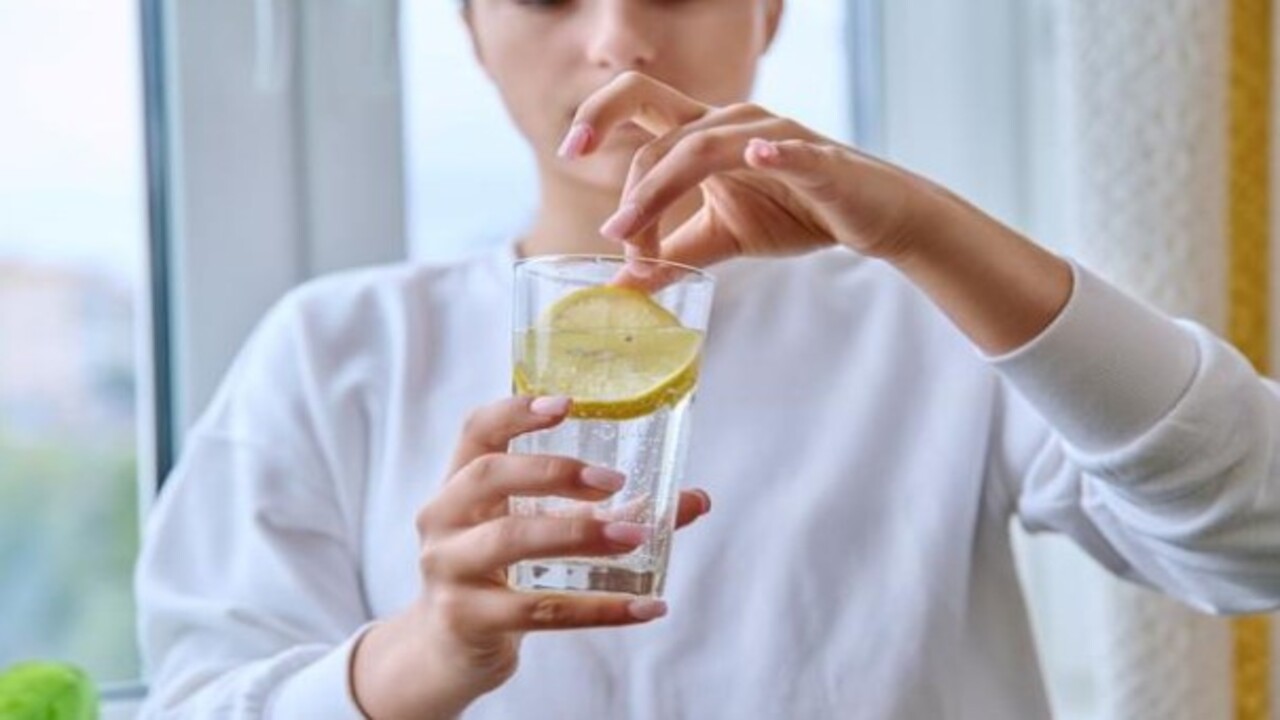 Foto - 3 malzemeli altın içecek! Günde 2 bardak zerdeçal içmenin faydaları