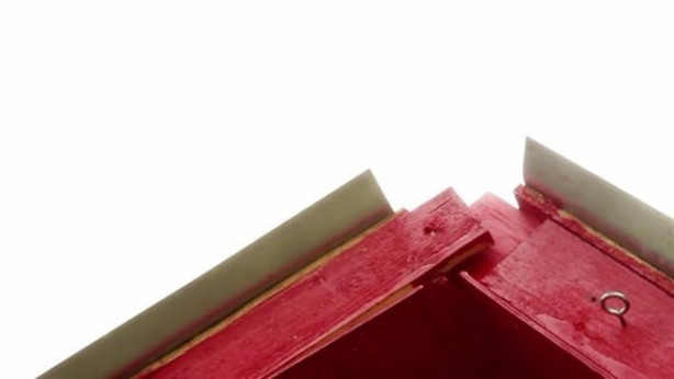 Foto - 3 saatte ev inşa etti!