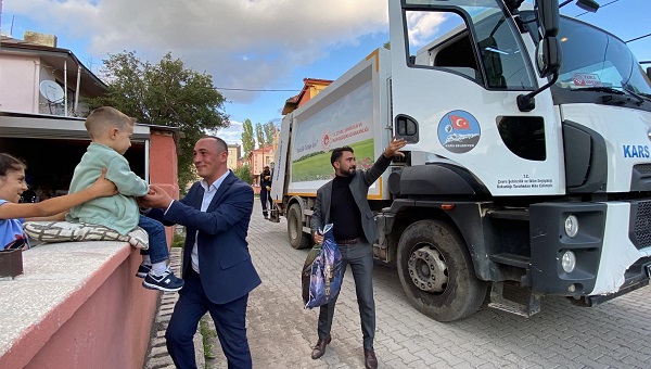 Foto - 3 yaşındaki Ali Taha bakın her gün kimin yolunu gözlüyor