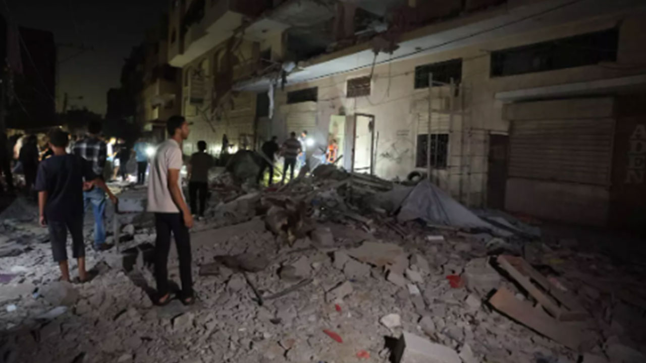 Foto - 30 trilyon metreküplük doğalgaz rezervinden bahsediliyor: Göz göre göre gasp edecekler