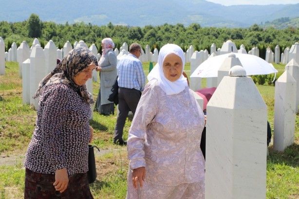 Foto - 30 yıl önce katledilmişlerdi! Toprağa verildiler