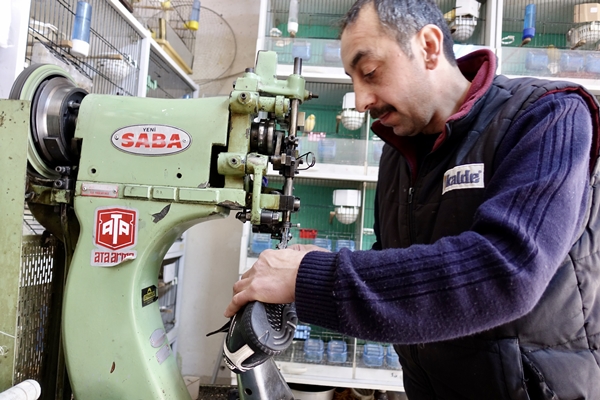 Foto - 30 yıldır kanarya sesleri arasında mesleğini sürdürüyor