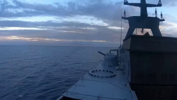 30 yılın en büyük deniz tatbikatı! Rusya ve Çin'den güç gösterisi...