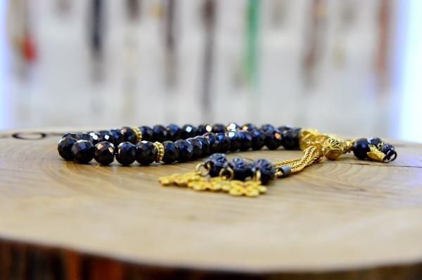 300 bin lira değerinde tespih