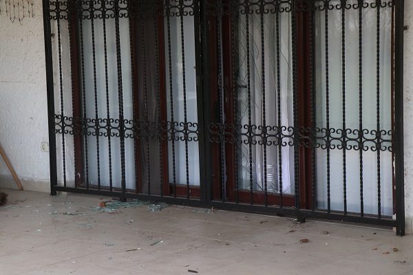 Foto - 300 bin liralık zarar! Bu site hırsızların meskeni oldu