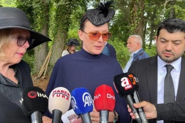 Foto - 316 gün sonra defnedildi!