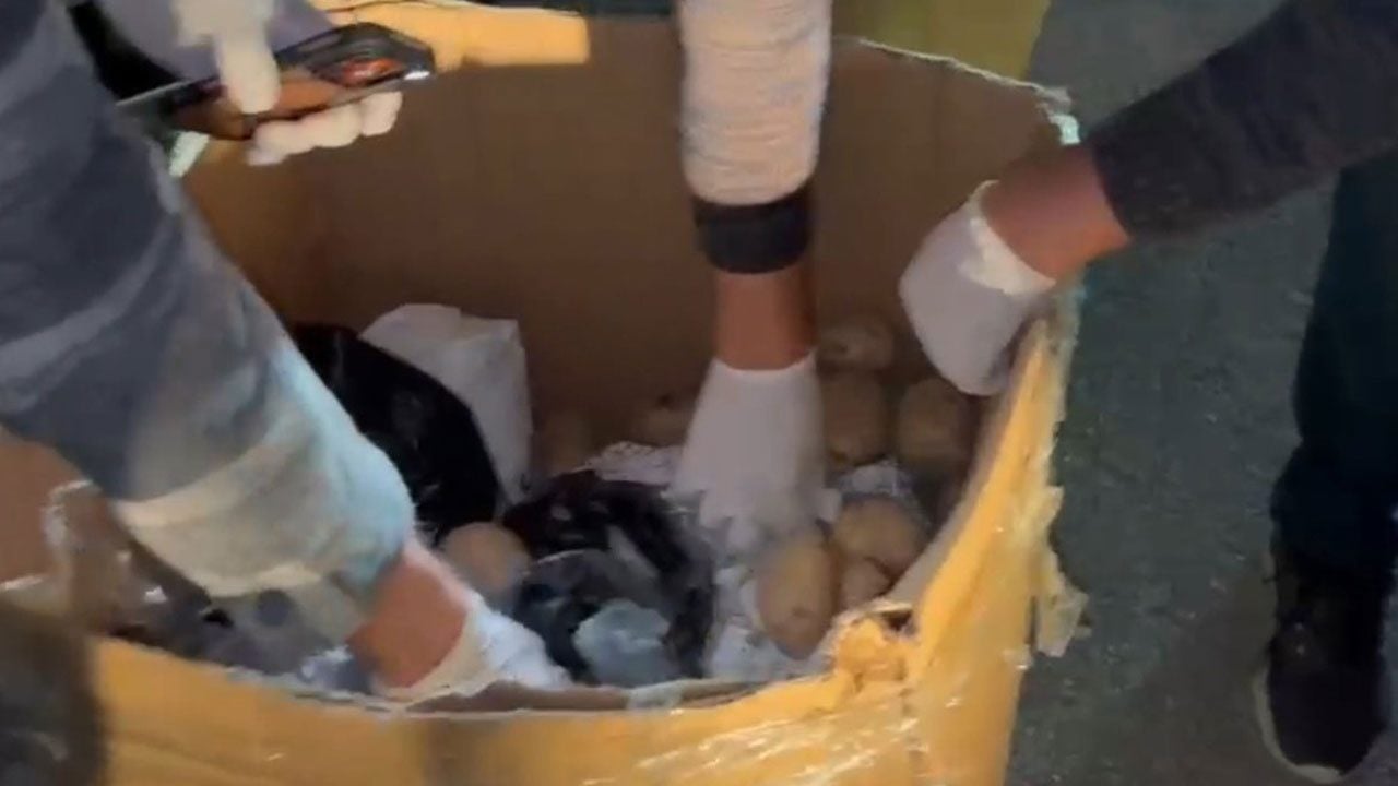 Foto - 32 ilde 10 bin personelle dev uyuşturucu operasyonu! 560 kilo zehir, 435 bin hap yakalandı, 298 torbacı tutuklandı