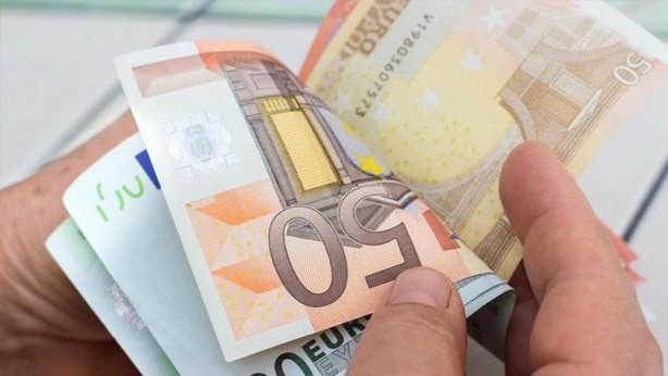 Foto - 325 euro bakıcı desteği: Kimlere verilecek, şartları neler?