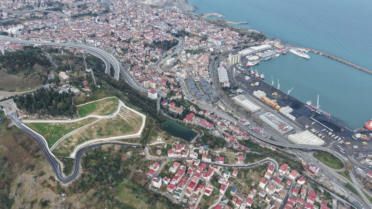 34 bin liradan satılıyor! Deniz manzaralı mezar için sıraya girdiler