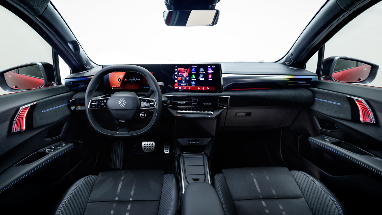 Foto - 35 yıllık efsanenin yeni yüzü! Clio yenilendi, Türkiye gücünü gösterdi! Bursa’dan dünya sahnesine