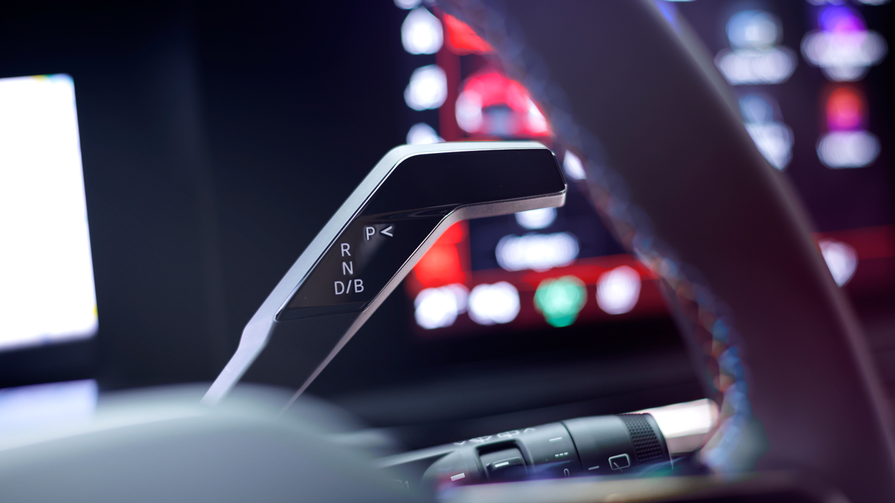 Foto - 35 yıllık efsanenin yeni yüzü! Clio yenilendi, Türkiye gücünü gösterdi! Bursa’dan dünya sahnesine