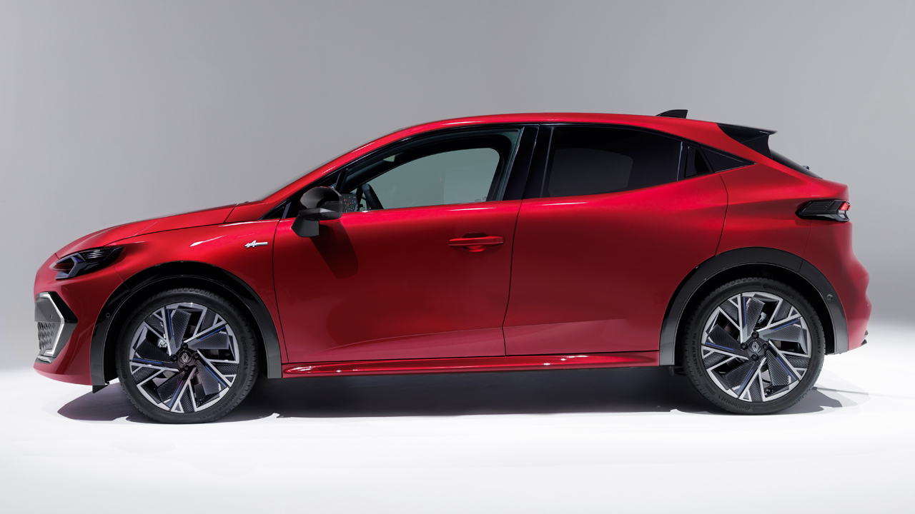 Foto - 35 yıllık efsanenin yeni yüzü! Clio yenilendi, Türkiye gücünü gösterdi! Bursa’dan dünya sahnesine