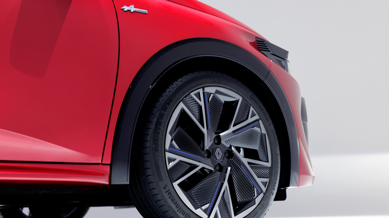 Foto - 35 yıllık efsanenin yeni yüzü! Clio yenilendi, Türkiye gücünü gösterdi! Bursa’dan dünya sahnesine