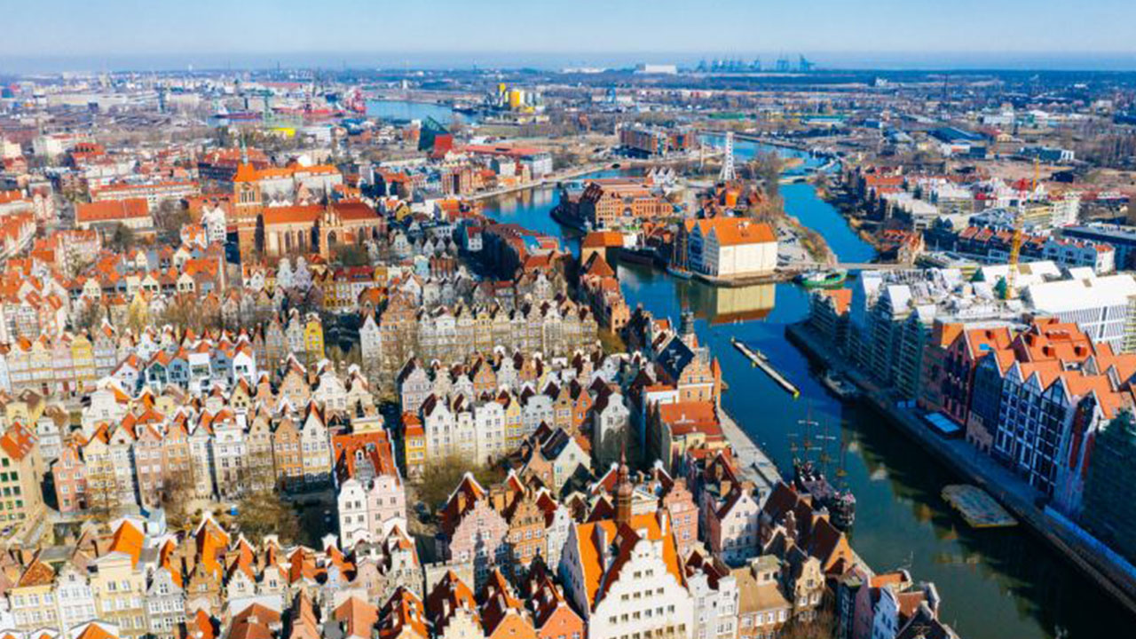 Foto - 36 yıldır mutlu mesut yaşayan ülkeyi korku sardı: Savaş çıkarsa Türkiye'den başka çaremiz olmayacak