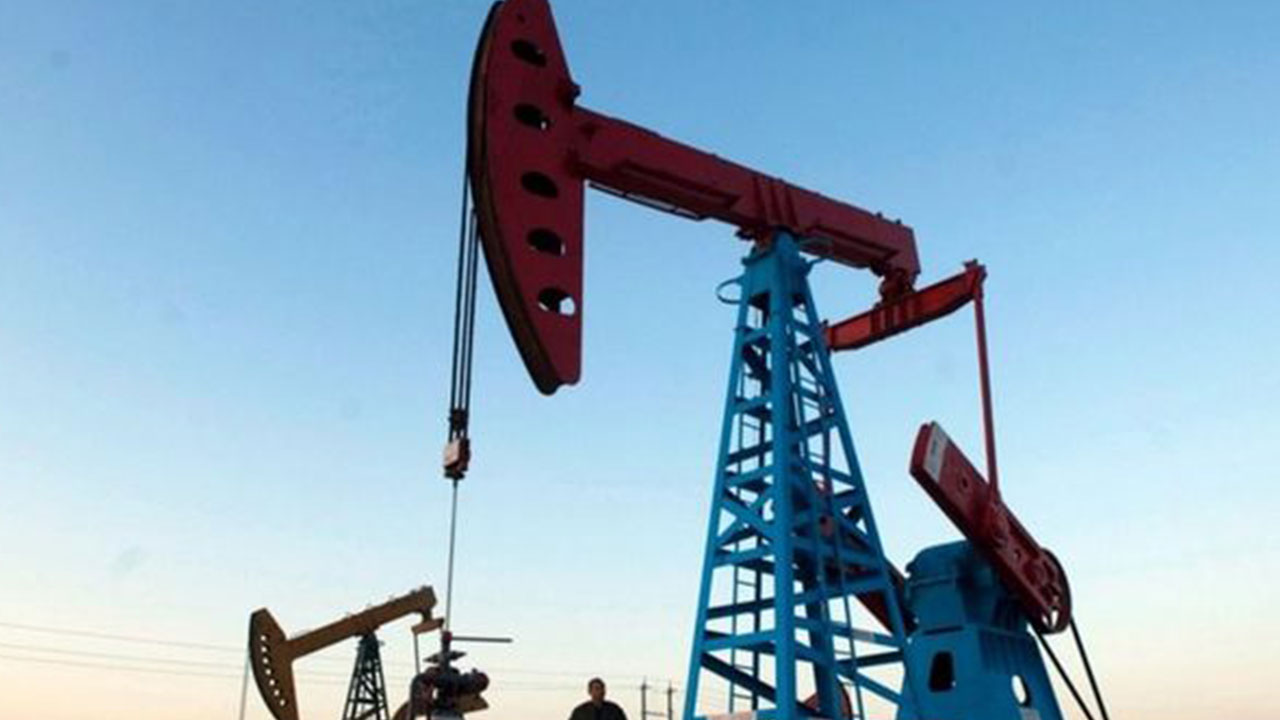 Foto - 37 milyar varillik petrol rezervini göz göre göre çalıyorlar! TB2 SİHA'lar peş peşe havalandı