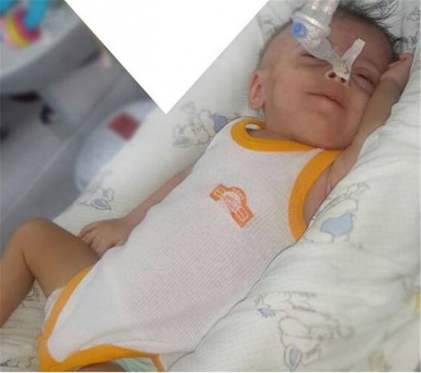 Foto - 380 gram doğmuştu, hayata tutundu!
