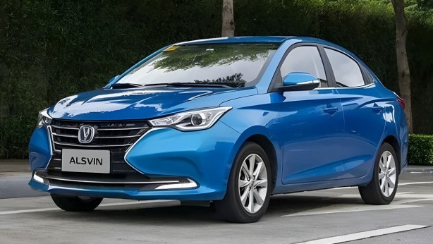 390 TL’lik en ucuz araba Türkiye’ye geliyor! Milyonların beklediği otomobil için tarih verildi