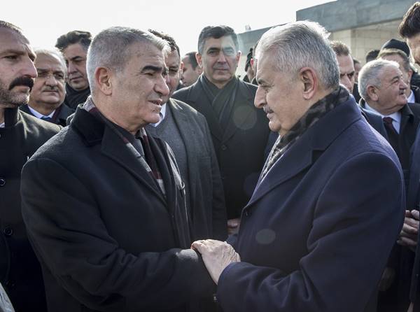 Foto - 3'üncü Ordu Komutanı'nın annesi vefat etti, Yıldırım cenazeye katıldı