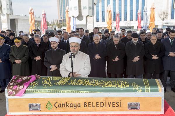 Foto - 3'üncü Ordu Komutanı'nın annesi vefat etti, Yıldırım cenazeye katıldı