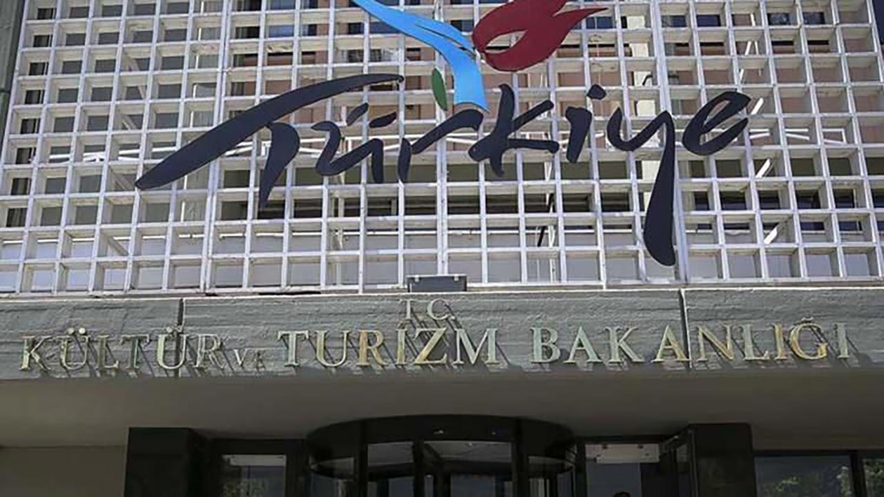 Foto - 4 bakanlık 165 personel alacak! İşte başvuru şartları ve detaylar