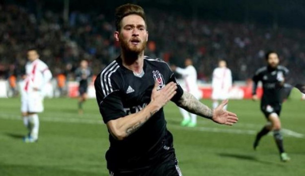 Foto - 4 büyüklerde ayrılması muhtemel futbolcular!