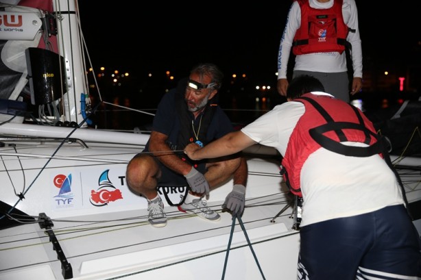 Foto - 4 denizi bir yelkenli ile geçti! Türk’ün başarısı dünyaya örnek oldu
