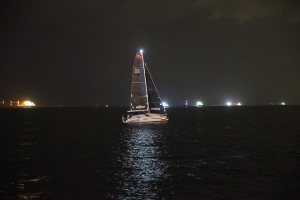 Foto - 4 denizi bir yelkenli ile geçti! Türk’ün başarısı dünyaya örnek oldu