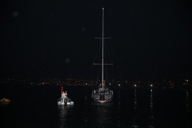 Foto - 4 denizi bir yelkenli ile geçti! Türk’ün başarısı dünyaya örnek oldu