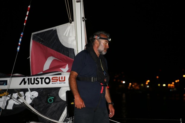 Foto - 4 denizi bir yelkenli ile geçti! Türk’ün başarısı dünyaya örnek oldu